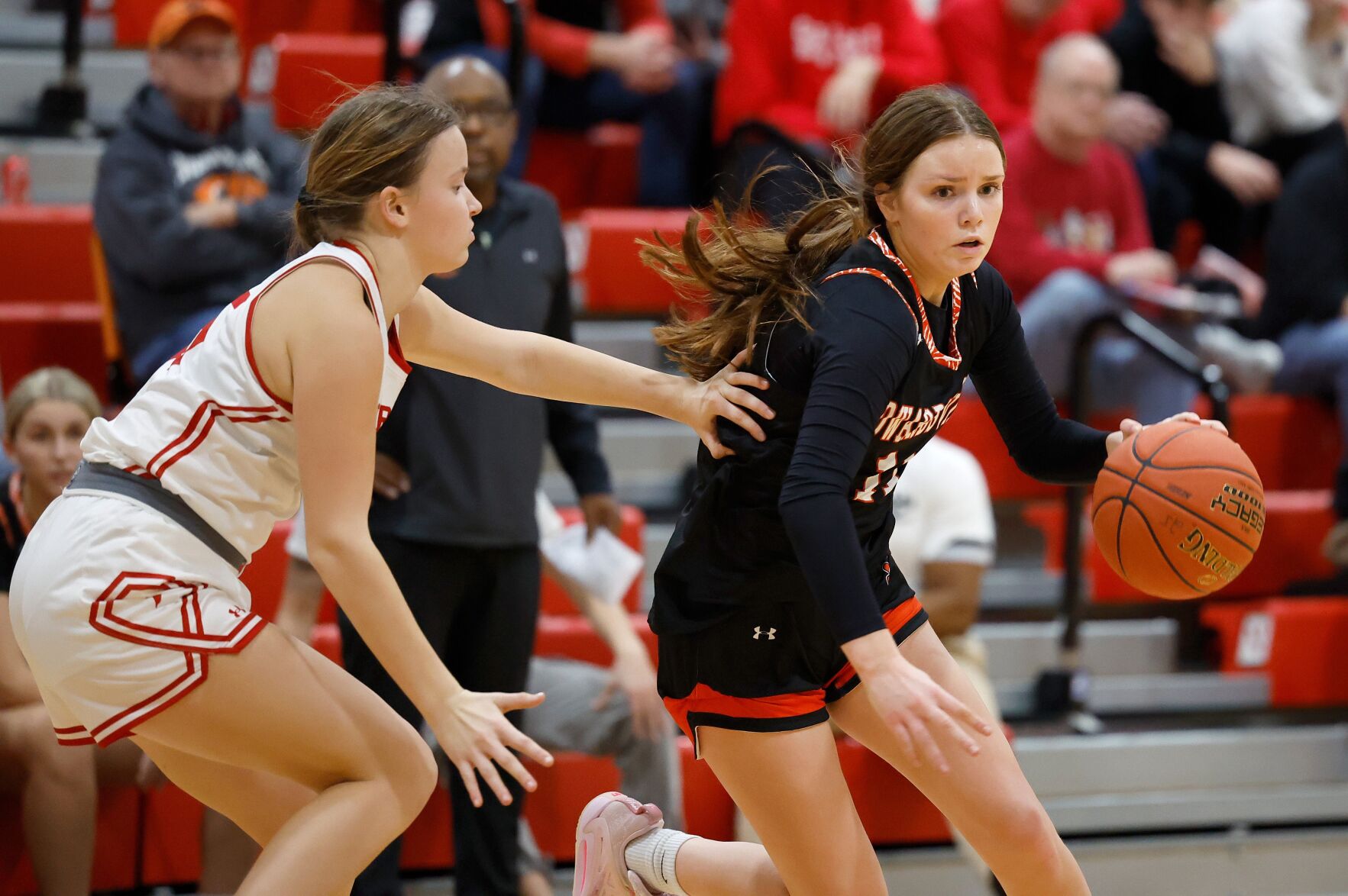 Visitation Christmas Tournament, first round: Edwardsville v. Cor Jesu
